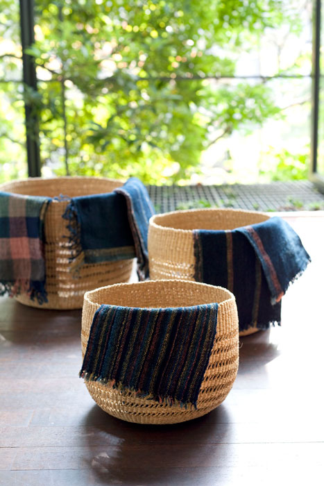 babaghuri basket and towels