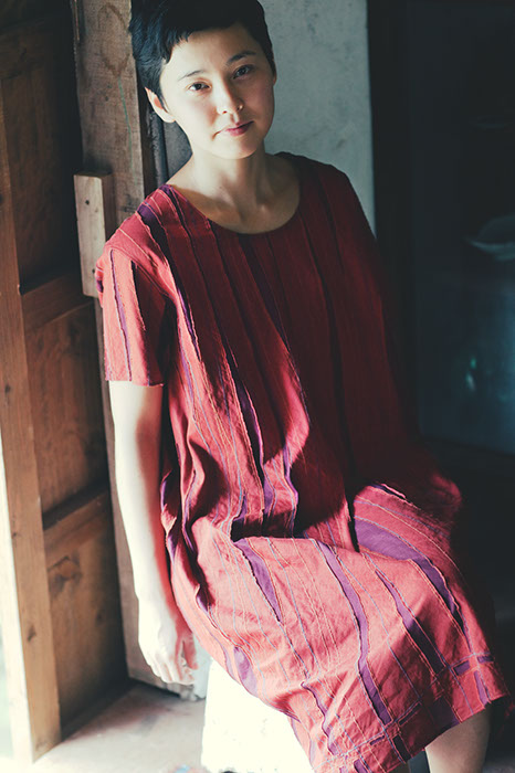 ババグーリ: コットンキルトの半袖ドレス